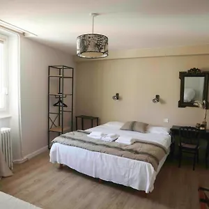 Logis Le Neptune Hotel